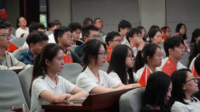 英国365(集团)公司官方网站